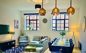 Twilight House -Wyndale Living- B'Ham Jq Townhouse